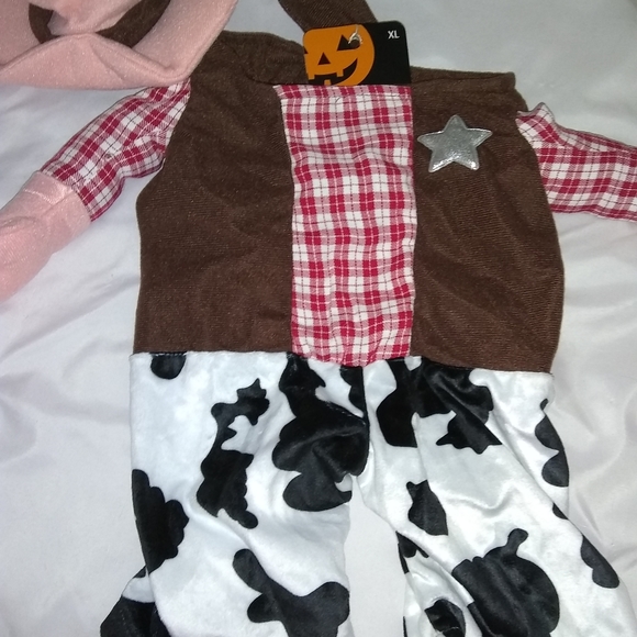 Cowboy Outfit for your pet. NWT